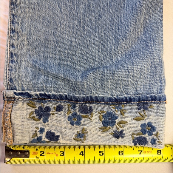 Abercrombie Kids Girls Floral embroidered relaxed fit jeans - Picture 8 of 10